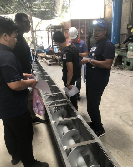 BỒN NẤU DẦU ĐIỀU TẠI BỜ BIỂN NGÀ
