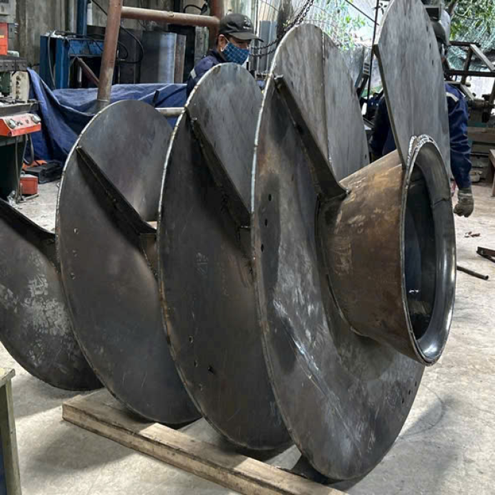 GIA CÔNG TRỤC VÍT