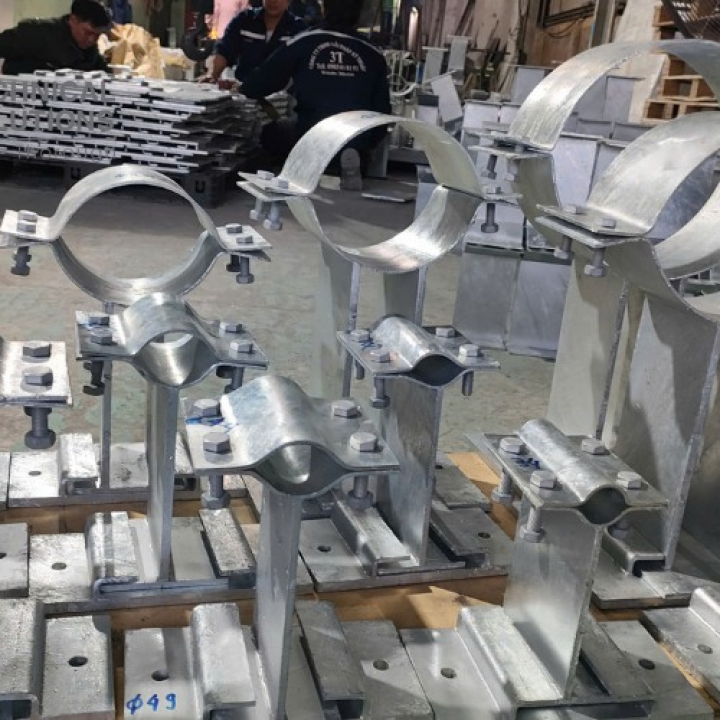GIA CÔNG CÙM ỐNG CHỐNG GỈ